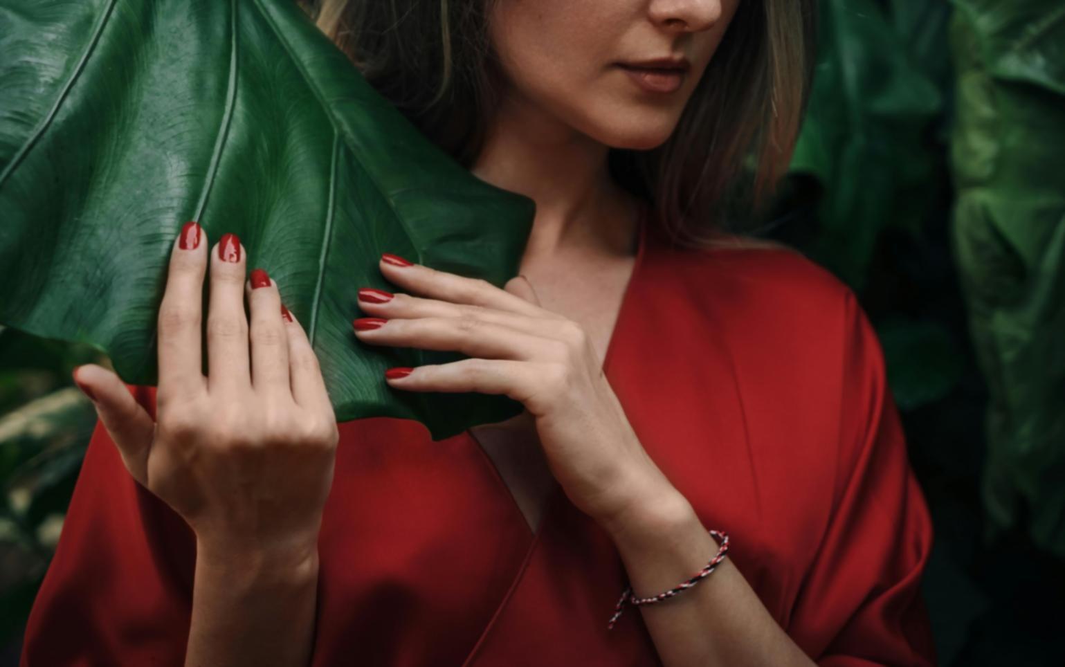 Carla Puigvert, técnica de diseño y manicura permanente